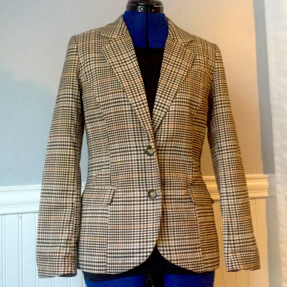 H&M Plaid Blazer size 6. Excellent condition